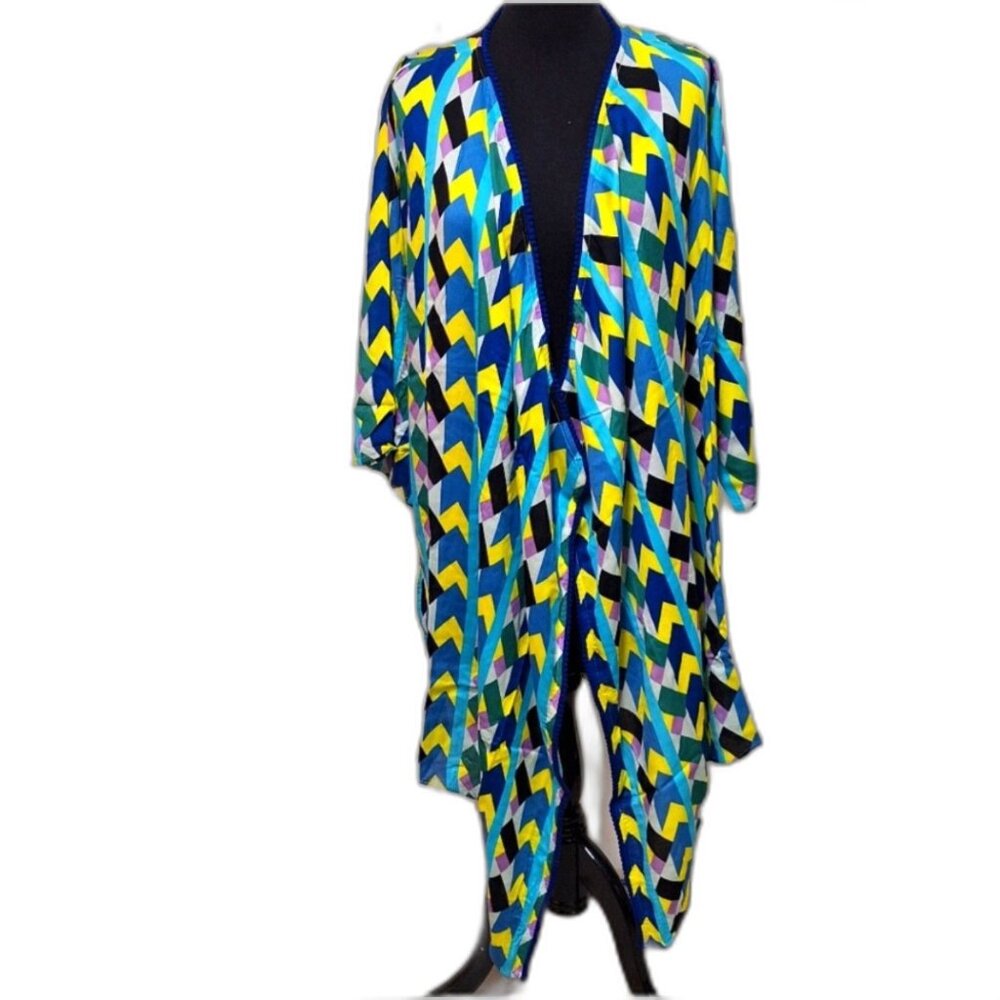 Curations Lightweight Sharkbite Hem Green Geo Printed Topper Size M/L New!